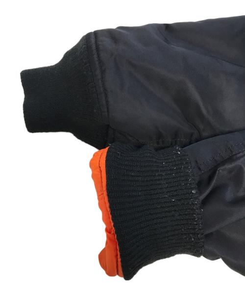 AVIREX（アヴィレックス）AVIREX (アヴィレックス) MA-1ジャケット ブラック サイズ:Mの古着・服飾アイテム