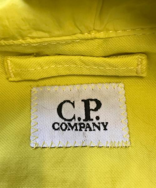 C.P COMPANY（シーピーカンパニー）C.P COMPANY (シーピーカンパニー) Twill Hooded Short Jacket イエロー サイズ:Mの古着・服飾アイテム