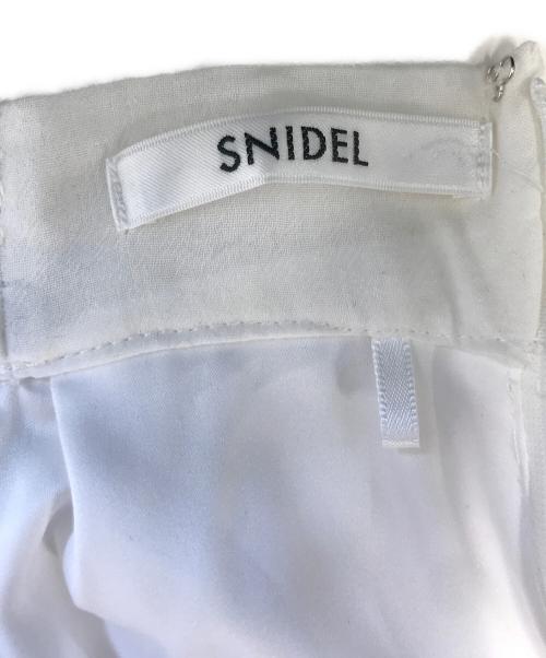 Snidel（スナイデル）Snidel (スナイデル) プリーツティアードスカート ホワイトの古着・服飾アイテム
