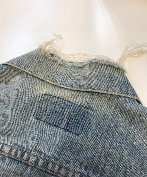 LEVI'S（リーバイス）LEVI'S (リーバイス) デニムジャケット インディゴ サイズ:44の古着・服飾アイテム