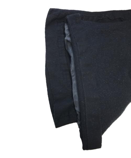 COMME des GARCONS HOMME PLUS（コムデギャルソンオムプリュス）COMME des GARCONS HOMME PLUS (コムデギャルソンオムプリュス) 再構築 縮絨ハーフパンツ ブラック サイズ:Mの古着・服飾アイテム