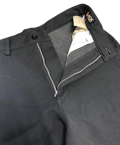 BLACK COMME des GARCONS（ブラックコムデギャルソン）BLACK COMME des GARCONS (ブラックコムデギャルソン) ポリ縮絨 パンツ グレー サイズ:XSの古着・服飾アイテム