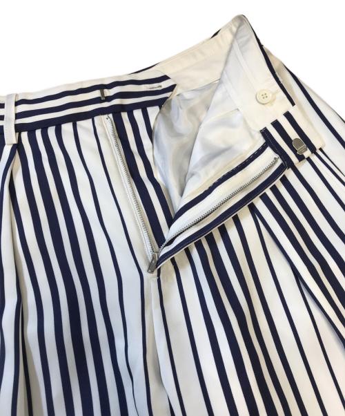 Jean Paul GAULTIER（ジャンポールゴルチェ）Jean Paul GAULTIER (ジャンポールゴルチェ) ストライプパンツ ホワイト サイズ:36の古着・服飾アイテム