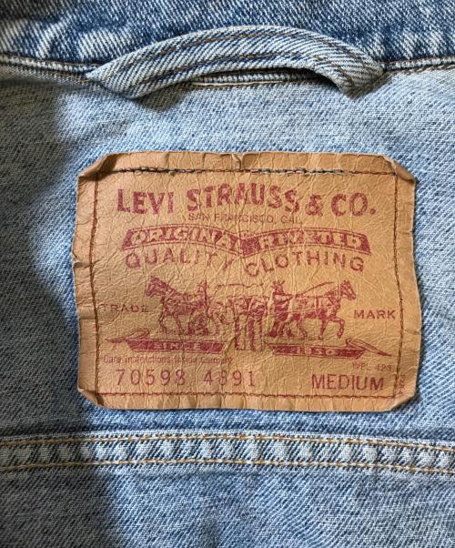 LEVI'S（リーバイス）LEVI'S (リーバイス) デニムジャケット インディゴ サイズ:MEDIUMの古着・服飾アイテム