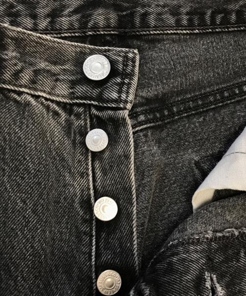 LEVI'S（リーバイス）LEVI'S (リーバイス) デニムパンツ ブラック サイズ:W30の古着・服飾アイテム