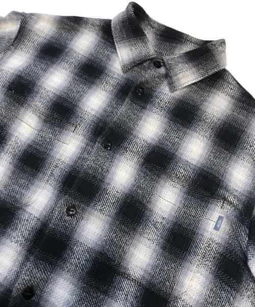 CHALLENGER（チャレンジャー）CHALLENGER (チャレンジャー) オンブレシャツ ブラック サイズ:MEDIUMの古着・服飾アイテム