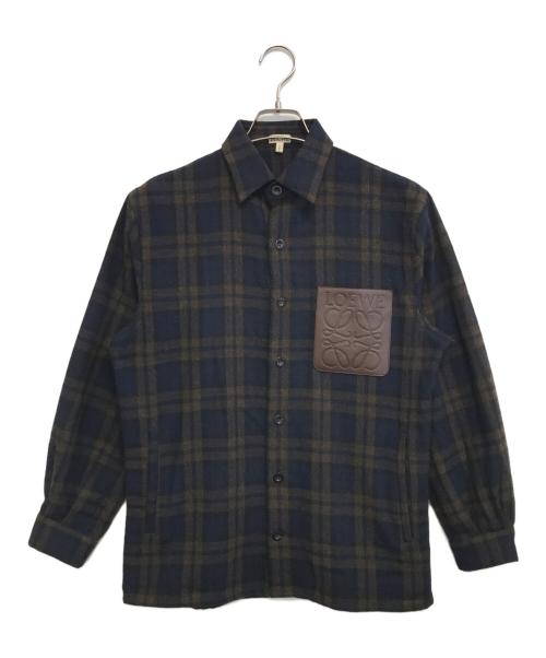 LOEWE（ロエベ）LOEWE (ロエベ) アナグラムレザーロゴパッチ チェックシャツ ネイビー サイズ:XSの古着・服飾アイテム