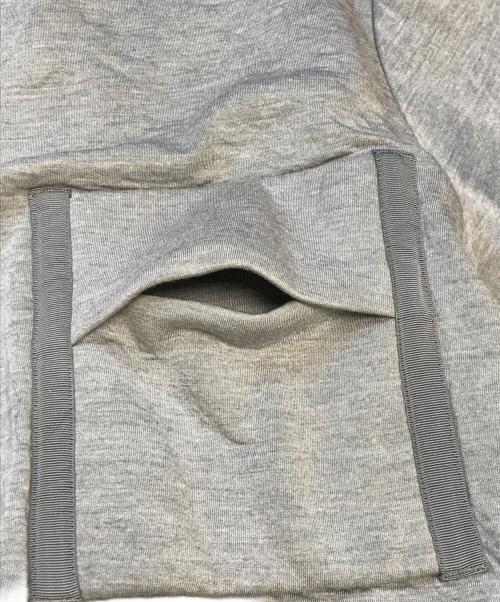 OAMC（オーエーエムシー）OAMC (オーエーエムシー) 異素材切替スウェット グレー サイズ:Mの古着・服飾アイテム