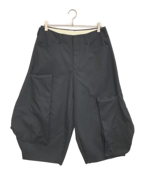 COMME des GARCONS HOMME PLUS（コムデギャルソンオムプリュス）COMME des GARCONS HOMME PLUS (コムデギャルソンオムプリュス) アシンメトリー変形パンツ ブラック サイズ:Mの古着・服飾アイテム