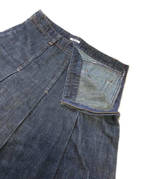 MIU MIU（ミュウミュウ）MIU MIU (ミュウミュウ) プリーツデニムスカート インディゴ サイズ:27の古着・服飾アイテム