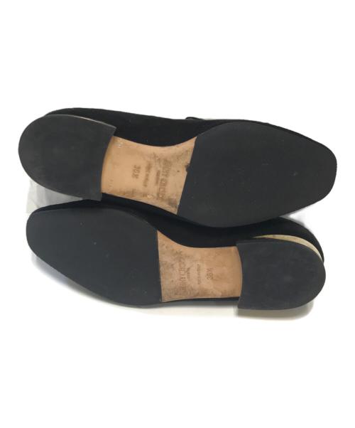 JIMMY CHOO（ジミーチュウ）JIMMY CHOO (ジミーチュウ) スウェードフラットシューズ ブラック サイズ:36 1/2の古着・服飾アイテム