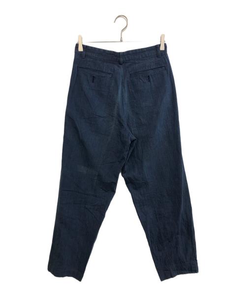 ISSEY MIYAKE MEN（イッセイミヤケメン）ISSEY MIYAKE MEN (イッセイミヤケメン) コットンリネンタックパンツ ブルー サイズ:Ⅿの古着・服飾アイテム
