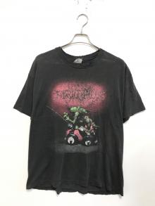 Hanes（ヘインズ）の古着「バンドTシャツ」｜ブラック