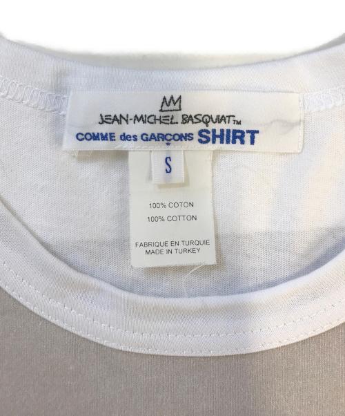 COMME des GARCONS SHIRT（コムデギャルソンシャツ）COMME des GARCONS SHIRT (コムデギャルソンシャツ) Jean Michel Basquiat (ジャンミシェルバスキア) アートプリントTシャツ ホワイト サイズ:Sの古着・服飾アイテム