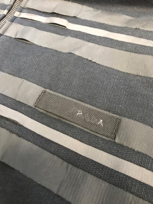 PRADA（プラダ）PRADA (プラダ) 00's ジップパーカー ネイビー サイズ:XXXLの古着・服飾アイテム