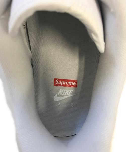 NIKE（ナイキ）NIKE (ナイキ) SUPREME (シュプリーム) Nike Air Force 1 Low ホワイト サイズ:US9/UK8/EUR42.5/cm27/BR40.5/CN270(2.5)の古着・服飾アイテム
