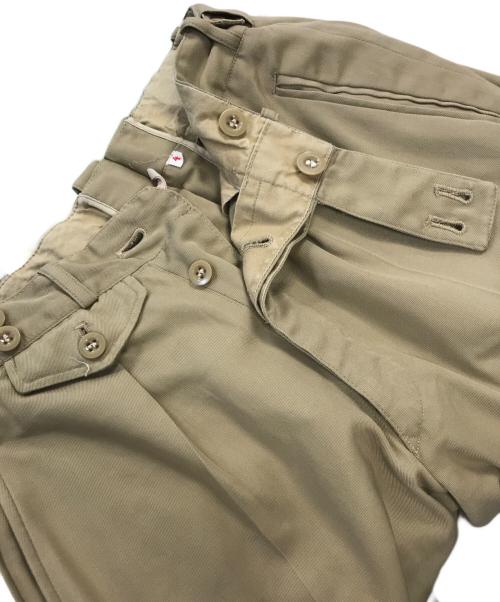 VINTAGE MILITARY（ヴィンテージ ミリタリー）VINTAGE MILITARY (ヴィンテージ ミリタリー) チノトラウザーパンツ ベージュ サイズ:SIZE 4の古着・服飾アイテム