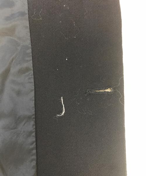ARMANI COLLEZIONI（アルマーニ コレツィオーニ）ARMANI COLLEZIONI (アルマーニ コレツィオーニ) テーラードジャケット ネイビー サイズ:41の古着・服飾アイテム
