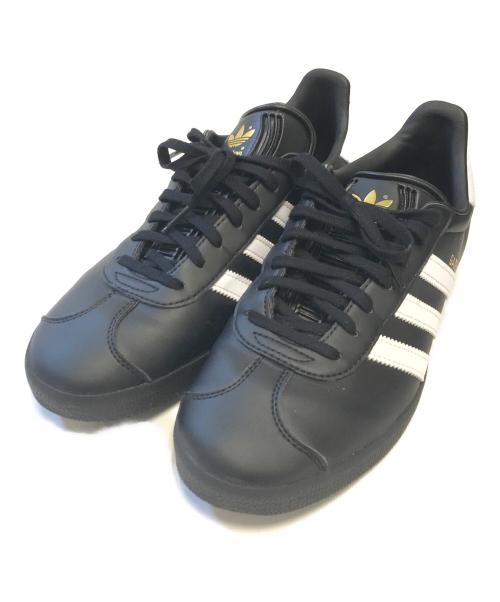 adidas（アディダス）adidas (アディダス) GAZELLE コアブラック/フットウェアホワイト/ゴールド サイズ:US8.5/UK8/FR42/JP265/CHN260の古着・服飾アイテム
