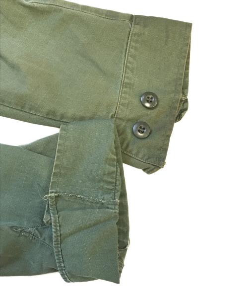 VINTAGE MILITARY（ヴィンテージ ミリタリー）VINTAGE MILITARY (ヴィンテージ ミリタリー) jungle fatigue jacket オリーブ サイズ:SMALL-LONGの古着・服飾アイテム