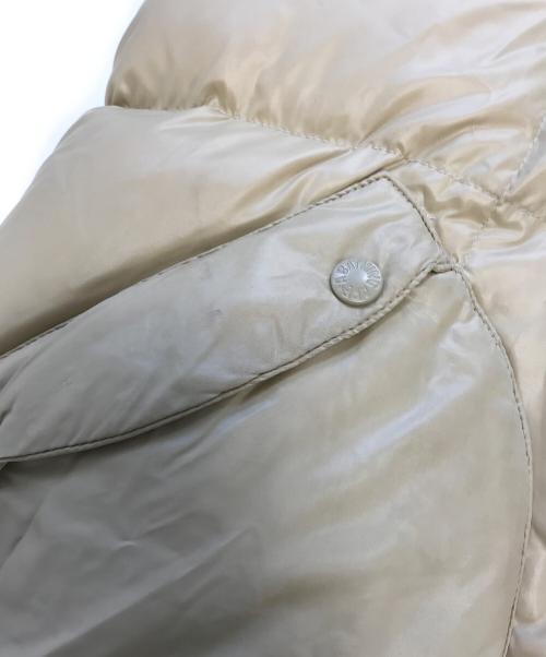 A BATHING APE（アベイシングエイプ）A BATHING APE (アベイシングエイプ) フーデッドダウンベスト カーキ サイズ:XLの古着・服飾アイテム