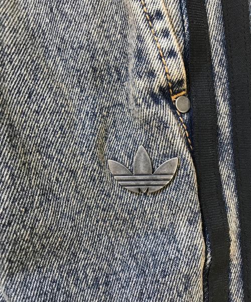 adidas（アディダス）adidas (アディダス) ADILENIUM 5.0 DENIM JEANS インディゴ サイズ:29の古着・服飾アイテム