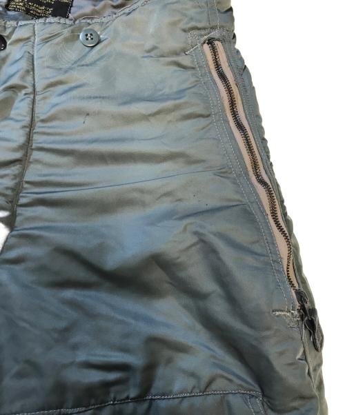 VINTAGE MILITARY（ヴィンテージ ミリタリー）VINTAGE MILITARY (ヴィンテージ ミリタリー) US ARMY F-1B フライトパンツ グリーン サイズ:30の古着・服飾アイテム