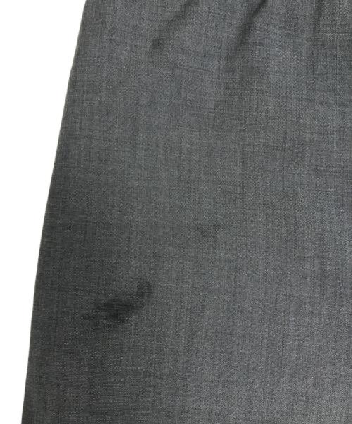 ARMANI COLLEZIONI（アルマーニ コレツィオーニ）ARMANI COLLEZIONI (アルマーニ コレツィオーニ) スラックス グレー サイズ:50の古着・服飾アイテム
