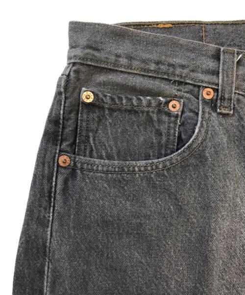 LEVI'S（リーバイス）LEVI'S (リーバイス) 先染ブラックデニムパンツ ブラック サイズ:W36 L32の古着・服飾アイテム