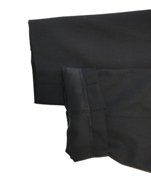 ARMANI COLLEZIONI（アルマーニ コレツィオーニ）ARMANI COLLEZIONI (アルマーニ コレツィオーニ) セットアップスーツ ブラック サイズ:54の古着・服飾アイテム