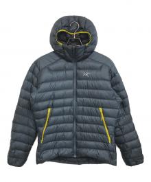 ARC'TERYX（アークテリクス）の古着「CERIUM LT HOODY」｜ネイビー