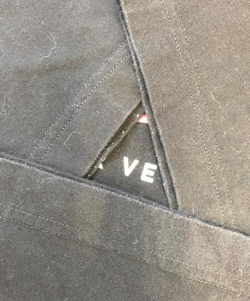 vetement（ヴェットモン）vetement (ヴェットモン) Gvasalia print Tee ブラック サイズ:XSの古着・服飾アイテム
