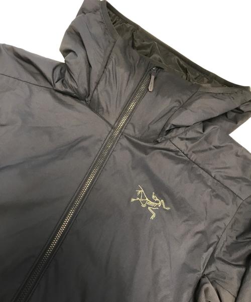 ARC'TERYX（アークテリクス）ARC'TERYX (アークテリクス) ATOM HOODY ネイビー サイズ:Sの古着・服飾アイテム