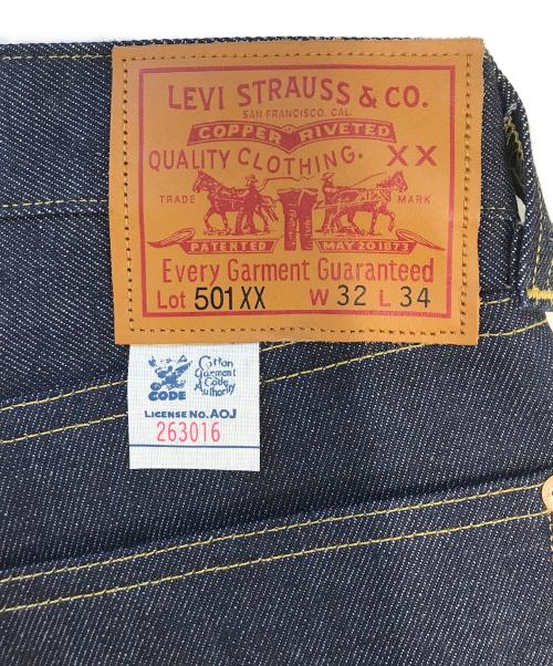 LEVI'S VINTAGE CLOTHING（リーバイス ビンテージ クロージング）LEVI'S VINTAGE CLOTHING (リーバイス ビンテージ クロージング) 501XXデニムパンツ インディゴ サイズ:W32 L34 未使用品の古着・服飾アイテム
