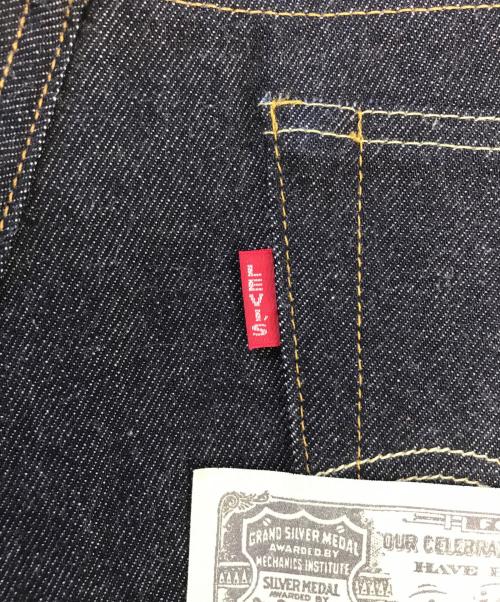 LEVI'S VINTAGE CLOTHING（リーバイス ビンテージ クロージング）LEVI'S VINTAGE CLOTHING (リーバイス ビンテージ クロージング) 501ZXXデニムパンツ インディゴ サイズ:W29 L34 未使用品の古着・服飾アイテム