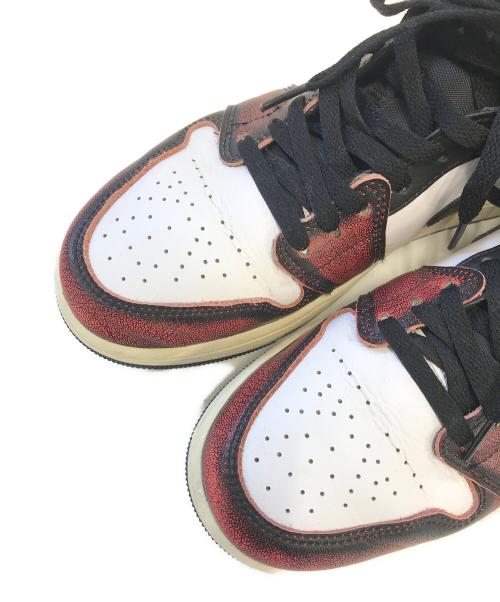 NIKE（ナイキ）NIKE (ナイキ) Air Jordan 1 Mid レッド サイズ:US9/UK8/EUR42.5/cm27/BR40.5/CN270(2.5)の古着・服飾アイテム