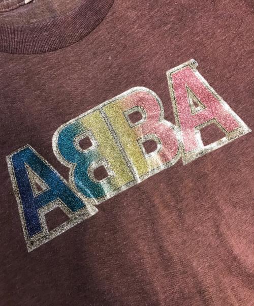 バンドTシャツ（バンドTシャツ）バンドTシャツ (バンドTシャツ) ABBA(アバ) バンドTシャツ ブラウン サイズ:表記なしの古着・服飾アイテム