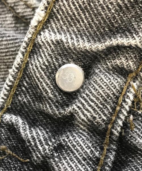 LEVI'S（リーバイス）LEVI'S (リーバイス) 先染ブラックデニム ブラック サイズ: 83.5cm (W33)の古着・服飾アイテム
