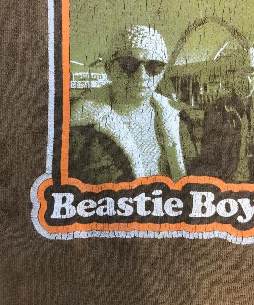 バンドTシャツ（バンドTシャツ）バンドTシャツ (バンドTシャツ) 00s beastie boys(ビースティ・ボーイズ) バンドTシャツ ブラウン サイズ:Mの古着・服飾アイテム
