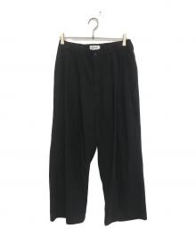 COOTIE PRODUCTIONS（クーティープロダクツ）の古着「Garment Dyed Double Cloth 2 Tuck Wide Easy Trousers」｜ブラック