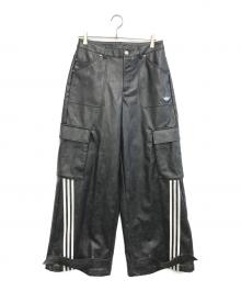 adidas（アディダス）の古着「VINTAGE FAKE LEATHER PANTS」｜ブラック