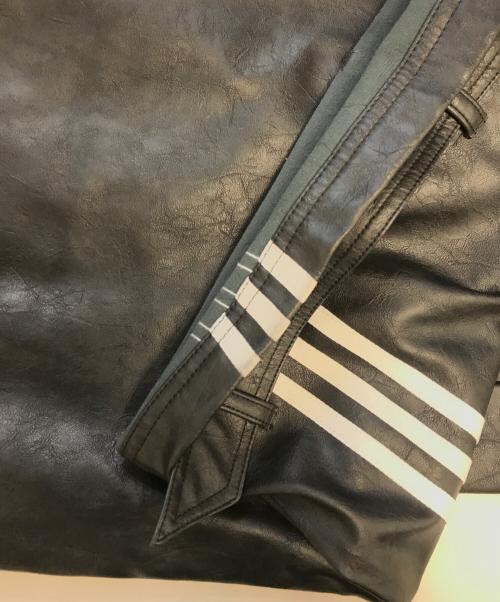 adidas（アディダス）adidas (アディダス) VINTAGE FAKE LEATHER PANTS ブラック サイズ:SIZE29の古着・服飾アイテム