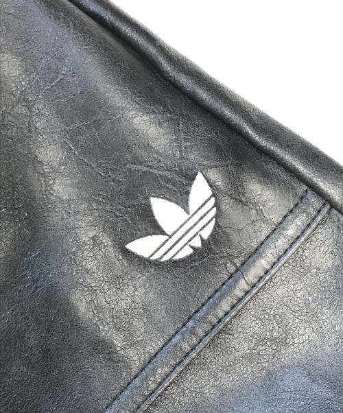 adidas（アディダス）adidas (アディダス) VINTAGE FAKE LEATHER PANTS ブラック サイズ:SIZE29の古着・服飾アイテム