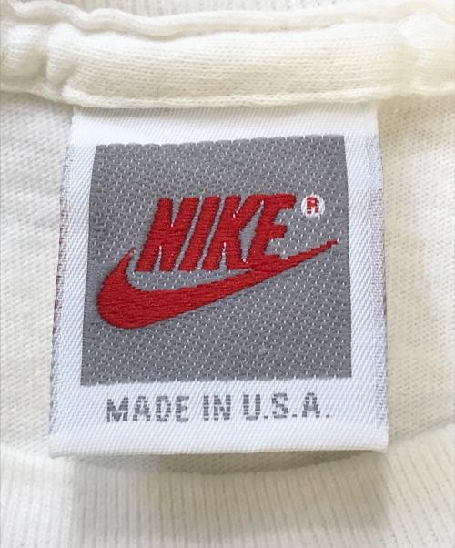 NIKE（ナイキ）NIKE (ナイキ) プリントTシャツ ホワイト サイズ:不明の古着・服飾アイテム