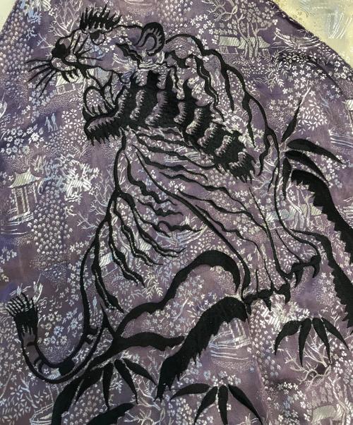 百花繚乱（ヒャッカリョウラン）百花繚乱 (ヒャッカリョウラン) スカジャン ブラック×パープル サイズ:Sの古着・服飾アイテム