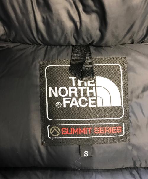 THE NORTH FACE（ザ ノース フェイス）THE NORTH FACE (ザ ノース フェイス) ダウンジャケット グレー サイズ:Sの古着・服飾アイテム