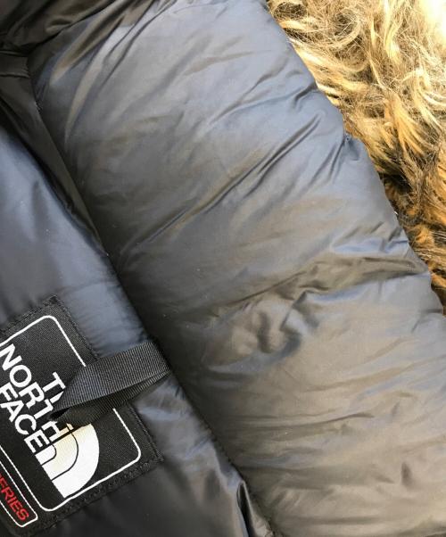THE NORTH FACE（ザ ノース フェイス）THE NORTH FACE (ザ ノース フェイス) ダウンジャケット グレー サイズ:Sの古着・服飾アイテム
