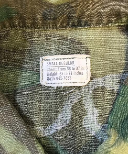 VINTAGE MILITARY（ヴィンテージ ミリタリー）VINTAGE MILITARY (ヴィンテージ ミリタリー) US ARMY ジャングルファティーグ カーキ サイズ:SMALL-REGULARの古着・服飾アイテム