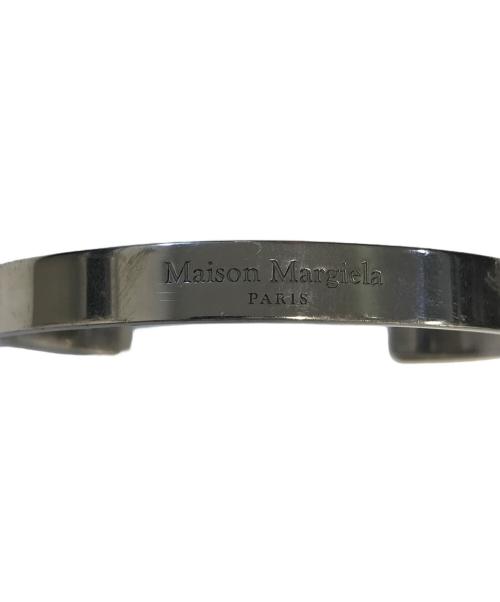 Maison Margiela（メゾンマルジェラ）Maison Margiela (メゾンマルジェラ) ロゴカフブブレスレット シルバー サイズ:表記なしの古着・服飾アイテム