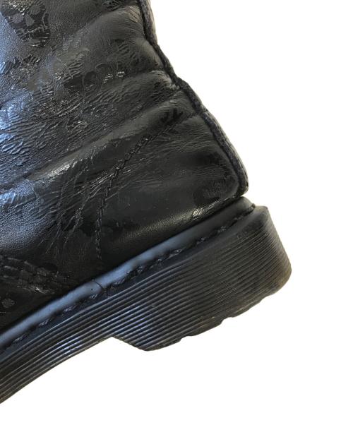 Dr.Martens（ドクターマーチン）Dr.Martens (ドクターマーチン) スカルプリント8ホールブーツ ブラック サイズ:UK4/EU37の古着・服飾アイテム
